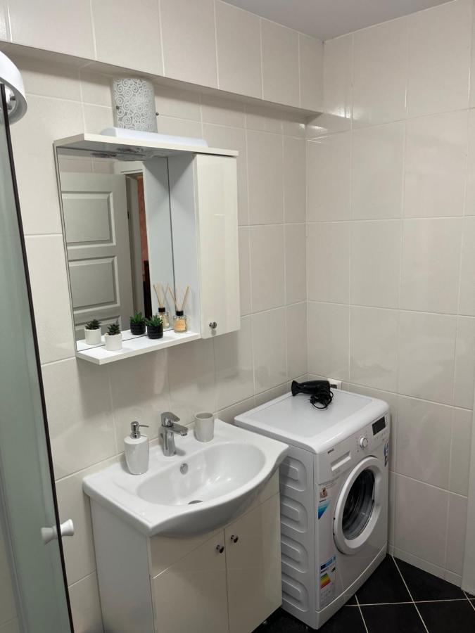 Welcome To Bucharest Airport Residences & Therme-Self Check-In Otopeni Zewnętrze zdjęcie