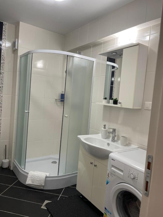 Welcome To Bucharest Airport Residences & Therme-Self Check-In Otopeni Zewnętrze zdjęcie
