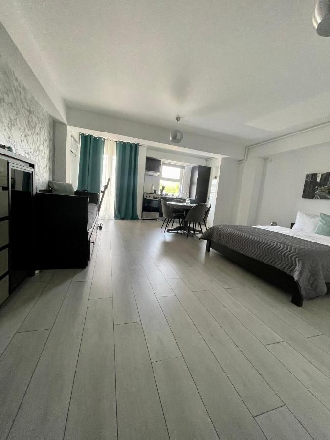 Welcome To Bucharest Airport Residences & Therme-Self Check-In Otopeni Zewnętrze zdjęcie